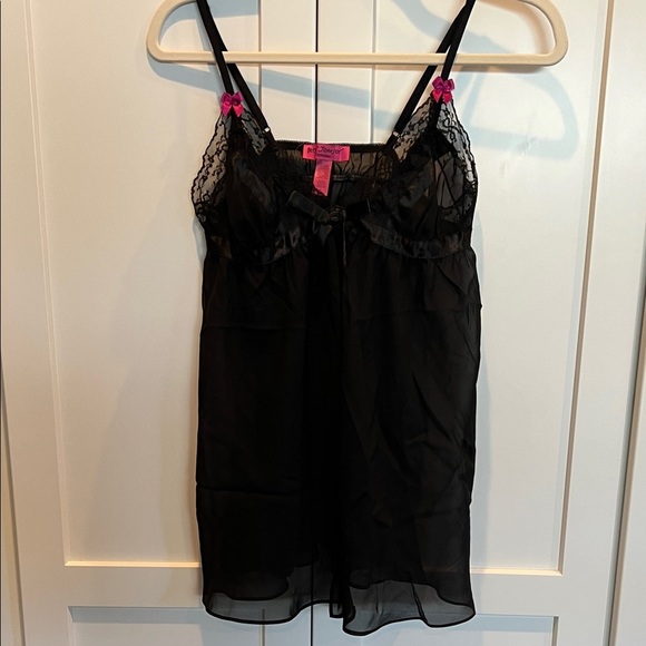 Betsey Johnson Other - Betsey Johnson Black Chemise with Pink Accents Size S